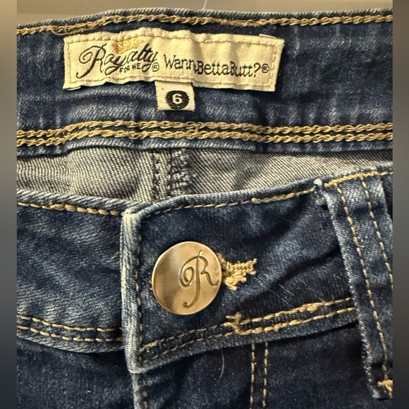 💸CLEARANCE 4/$15💸 Royalty For Me Dark Blue Ankle Jeans - Picture 2 of 6